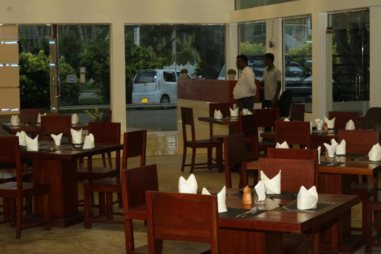 Jade Green Hotel Hambantota Exteriér fotografie