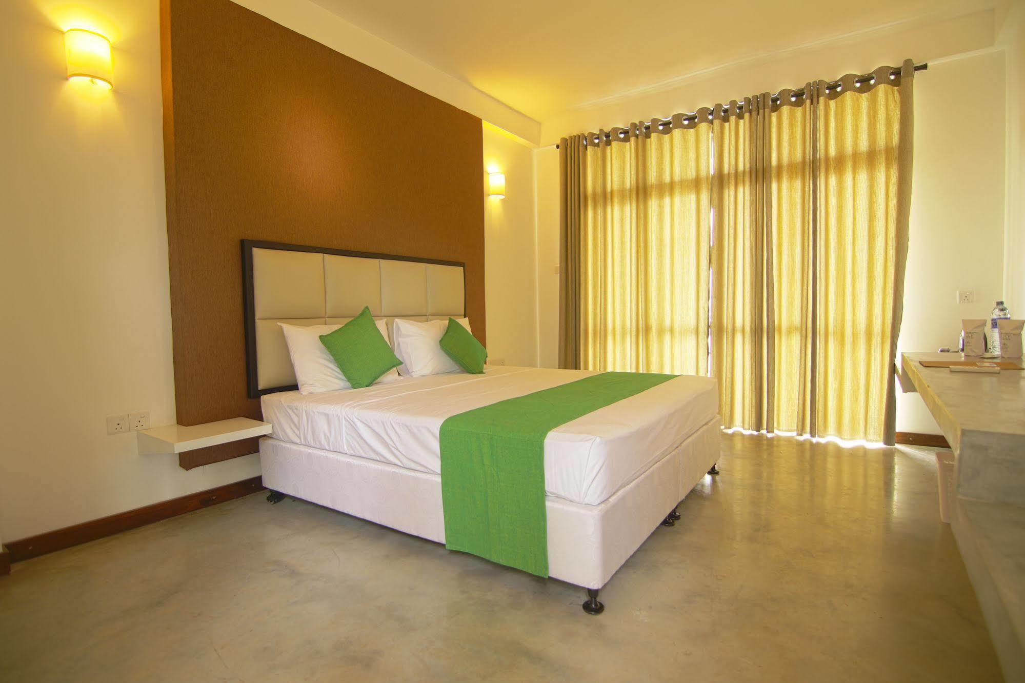 Jade Green Hotel Hambantota Exteriér fotografie